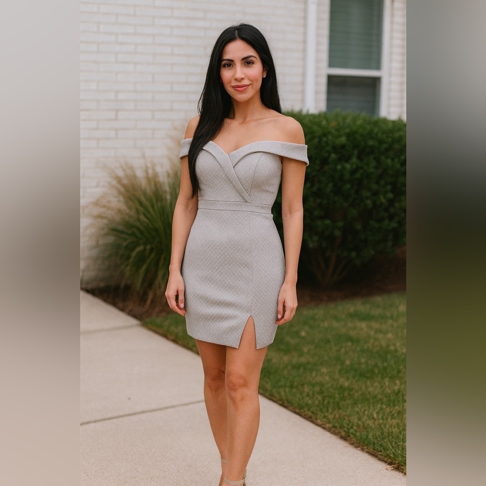 Speechless sparkle Gray bodycon dress juniors size 3